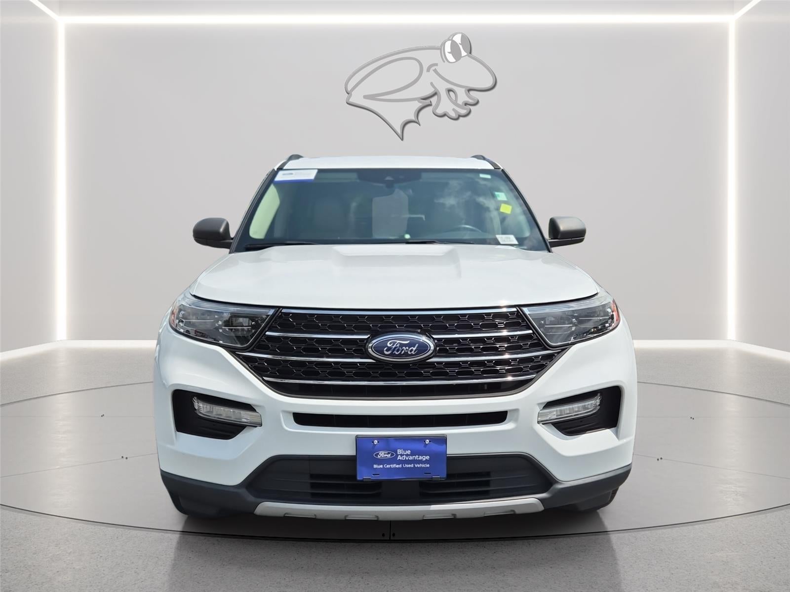 2020 Ford Explorer — side profile view