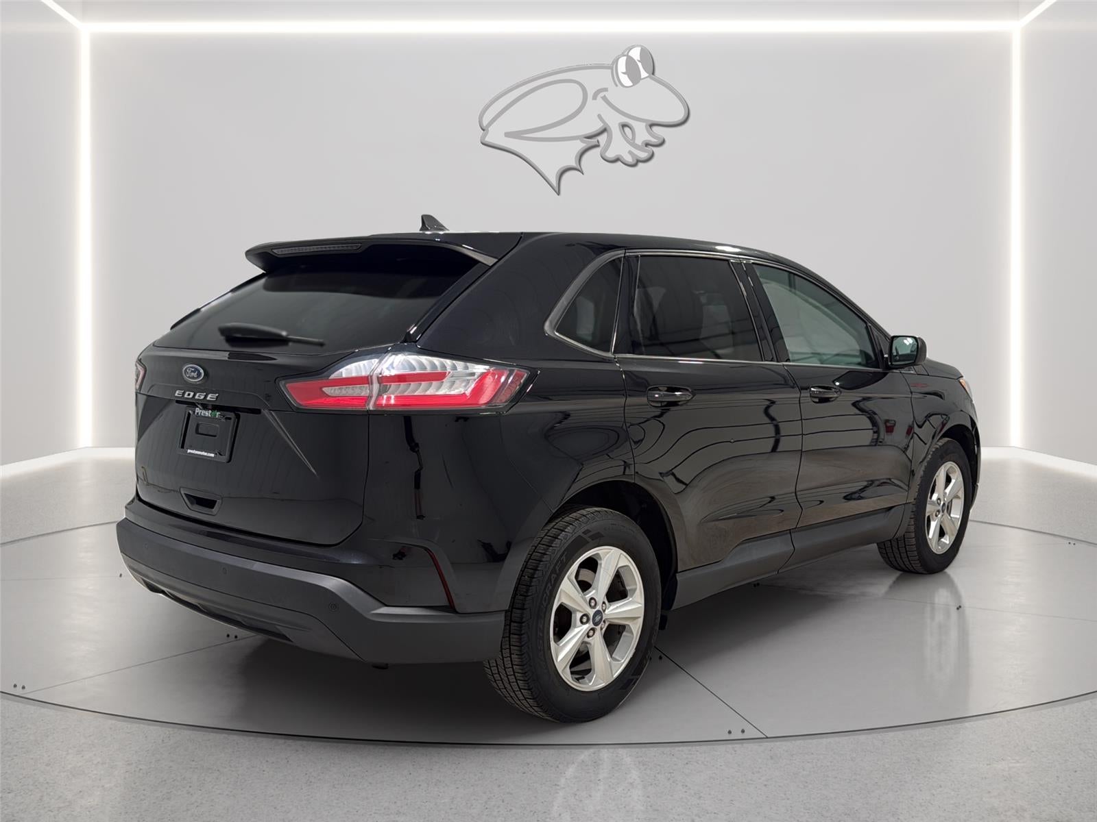 2021 Ford Edge — detail view