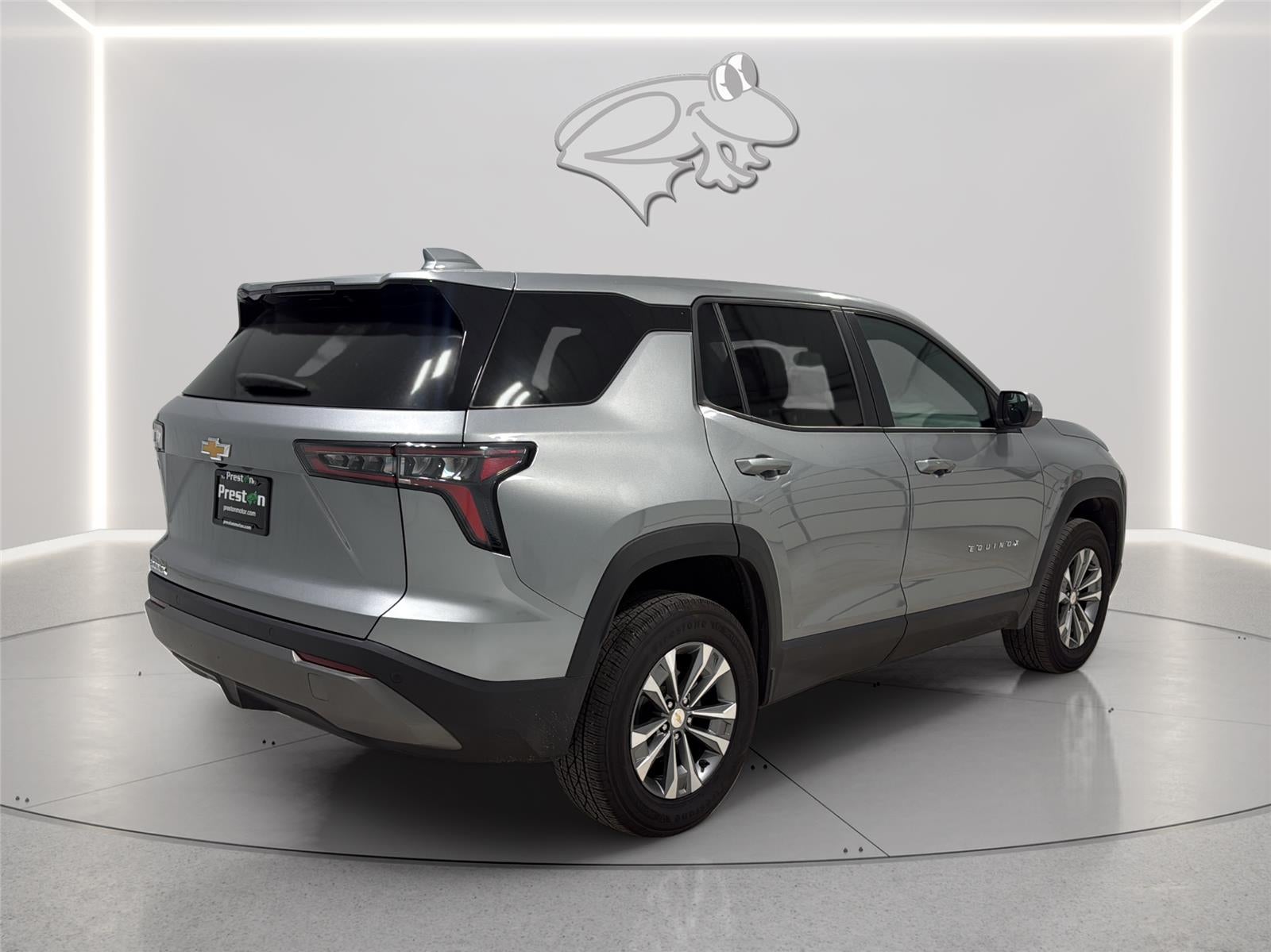 2025 Chevrolet Equinox — detail view