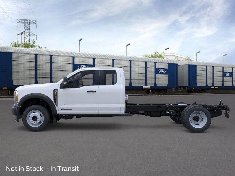 2026 Ford Super Duty F-450 DRW — interior view