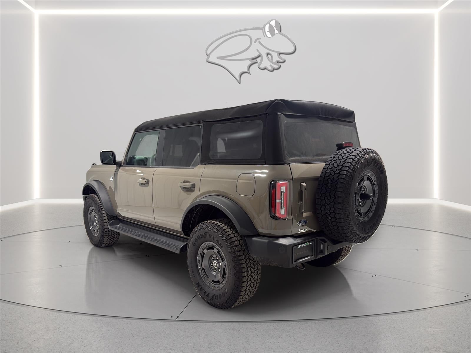 2025 Ford Bronco — rear three-quarter view