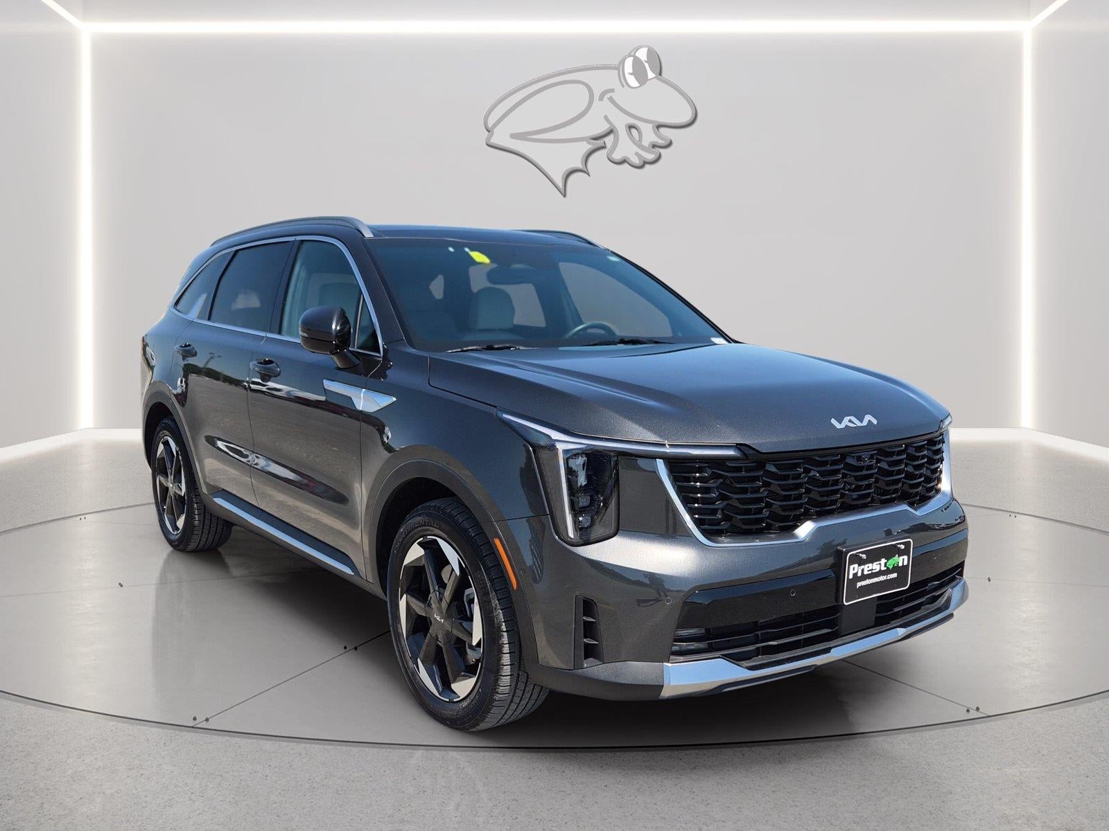 2025 Kia Sorento Hybrid — rear three-quarter view