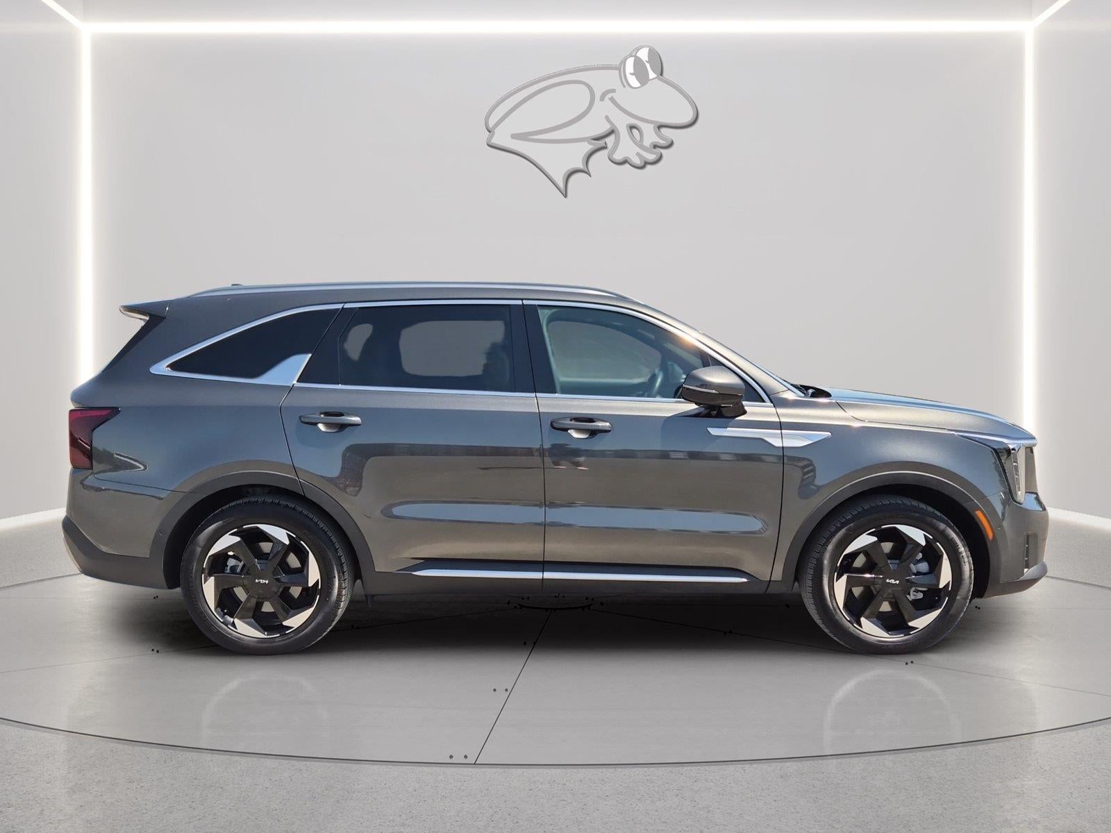 2025 Kia Sorento Hybrid — interior view